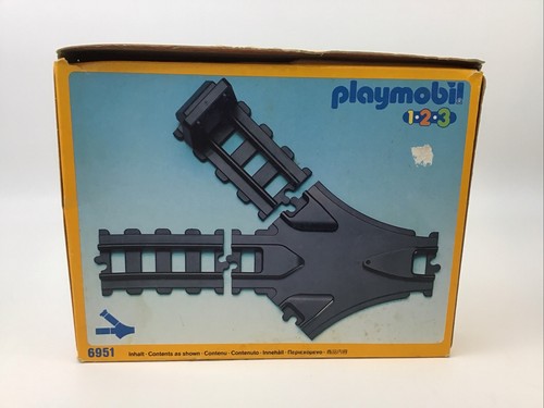 Playmobil train track - train,