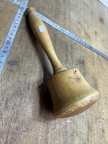 Old tool outil - n°, 23
