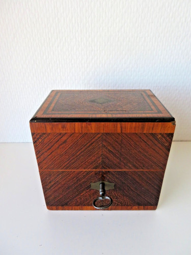 Ancien coffret parfum en - ancien, à