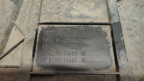 Cache sous moteur - , renault