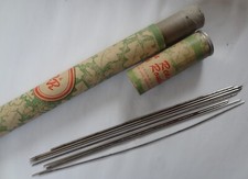 La Redoute à Roubaix, ancien tube en carton pour aiguilles à tricoter