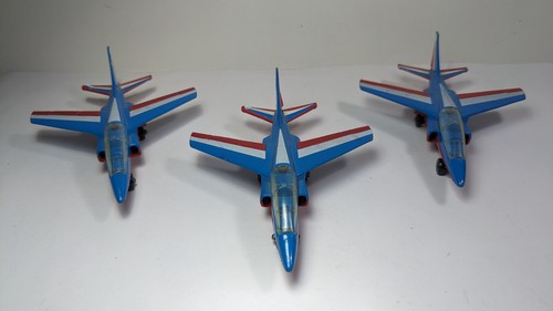 Lot avions matchbox - de,