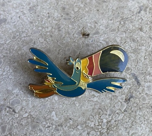 Pin kellogg sam - pin’s,