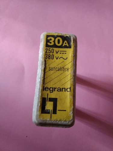 Porte fusible legrand - porte,
