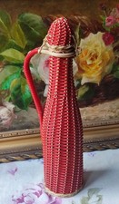 ANCIENNE BOUTEILLE SCOUBIDOUS