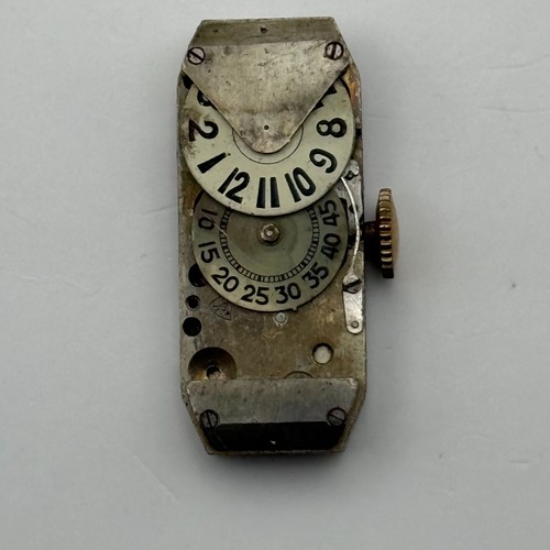 Mouvement horloge mécanique - mouvement,