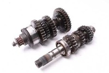 Moteur d'entraînement à