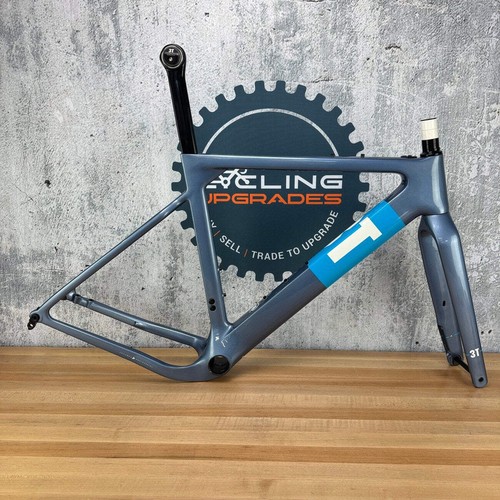 Low mile 2020 exploro pro - low, mile!