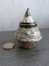 boite à bijoux ou boite à pilules , objet de vitrine,coquillage et métal  (smd6)