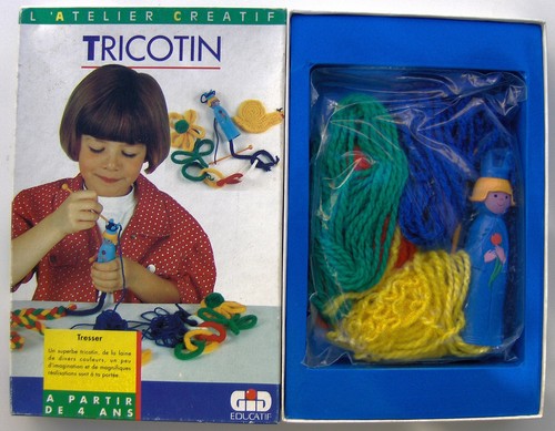 Tricotin ancien plastique - tricotin, en