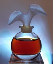 Flacon de parfum CHLOE années
