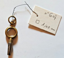 Clé remontoir pour montre à gousset carré 1.40 mm n°607