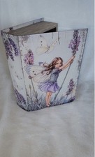 Boite en forme de livre en