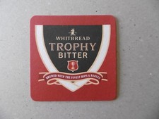 BIERE WHITBREAD TROPHY BITTER .ANCIEN SOUS BOCK DE BIERE .OLD BEER COASTER .BIER