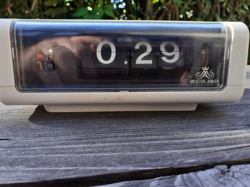 Réveil flip clock vintage - réveil,