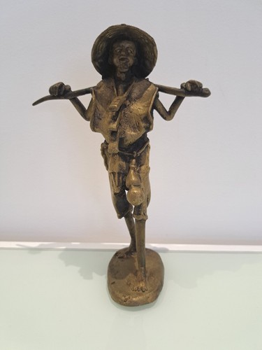 Statuette bronze art - en,