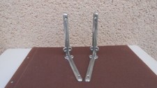 2 anciennes équerres en aluminium / Pour étagère / Quincaillerie