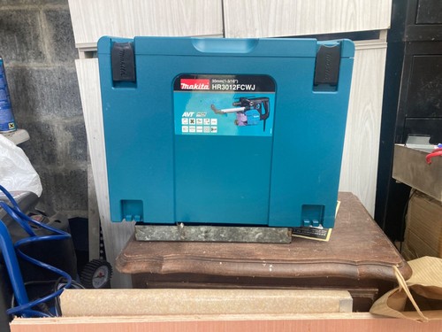 Perforateur burineur makita
