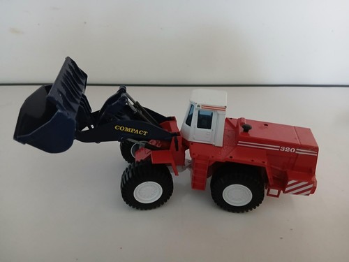 Tracto pelle compact320 joal - tracto,