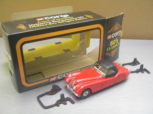 Corgi toys 803 jaguar 120 - corgi,