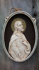Ancien médaillon en plâtre