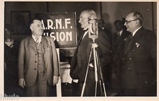 BK090 Carte Photo vintage card RPPC Homme Radio micro ARNF onde 