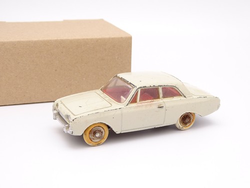 Dinky toys france ford - toys,