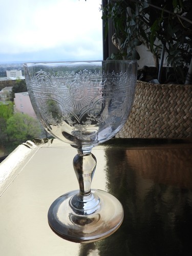 Ancienne coupe champagne en - coupe,