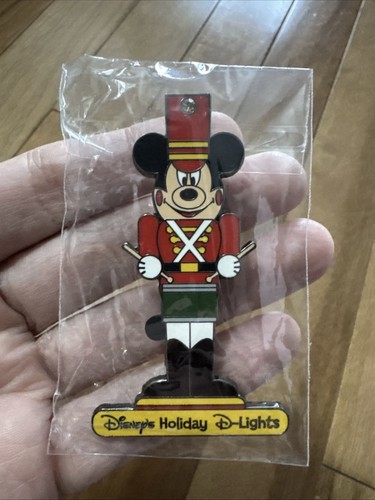 Micky mouse nutcracker holiday - mouse,
