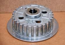 NOIX D'EMBRAYAGE 2141012D01