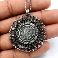 Victoria Impératrice