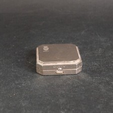 Ancien poudrier de sac argenté de forme carrée, marque Coty, USA