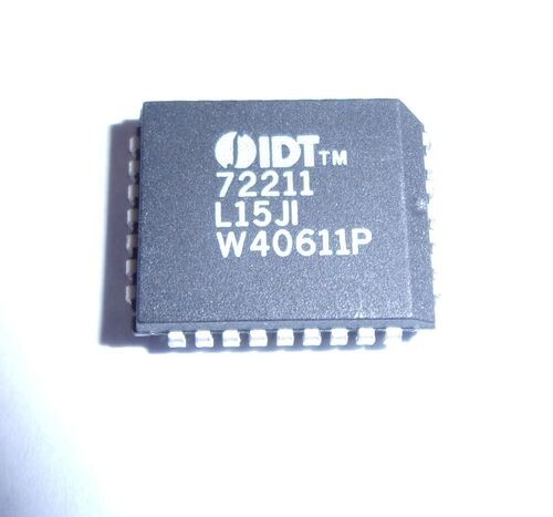 Idt72211l15ji cmos - 1,