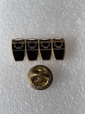 Pin’s Congas ? Conga ? Bongo