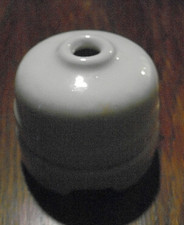 Ancien plafonnier mural en porcelaine