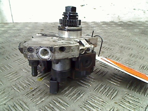 Pompe carburant gasoil - pompe,