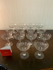 14 coupes à Champagne taillée en cristal de Baccarat /prix à la pièce