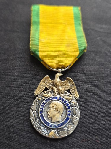 Superbe rare médaille - +,