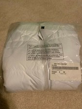 New York & Company Size Small Fleece Lined Puffer Vest White Brand New with Tags