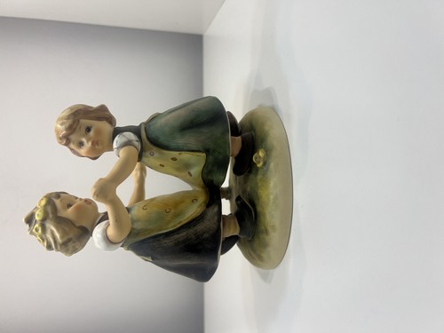 Figurine hummel 353 - figurine,