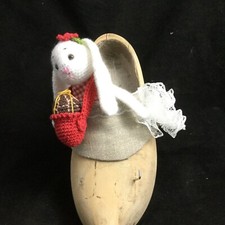 Décoration maison, UNIQUE, à suspendre Sabot ancien, lapin, œuf panier plateau .