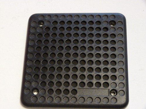 Grilles d100 haut - haut, parleur