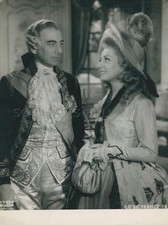 VIVIANE ROMANCE L'AFFAIRE DU