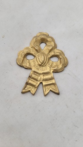 Cache clou laiton vieilli - laiton,
