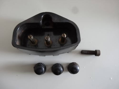 Fiche électrique broches - fiche,