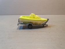 Remorque avec bateau Norev