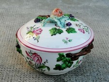 Ancienne terrine faïence couvert décor fleurs insecte NIDERVILLER? tureen