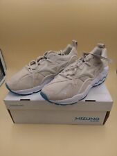 paire de chaussure basket femme taille 44 beige mizuno 1906