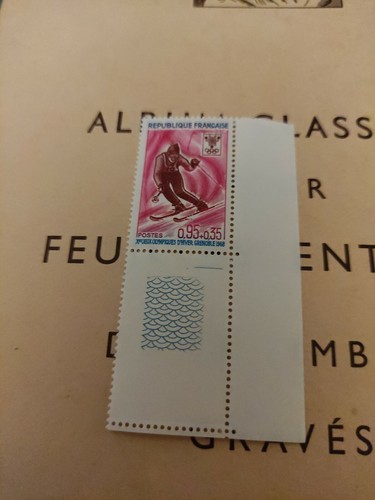 Bloc timbre surtaxés - 1,