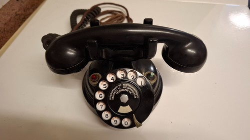 Téléphone ancien cadran - ancien,